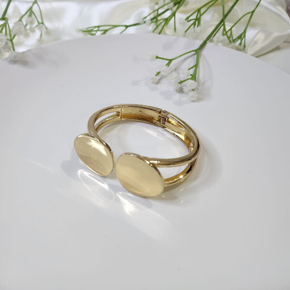 Dual Disc Gold Bracelet