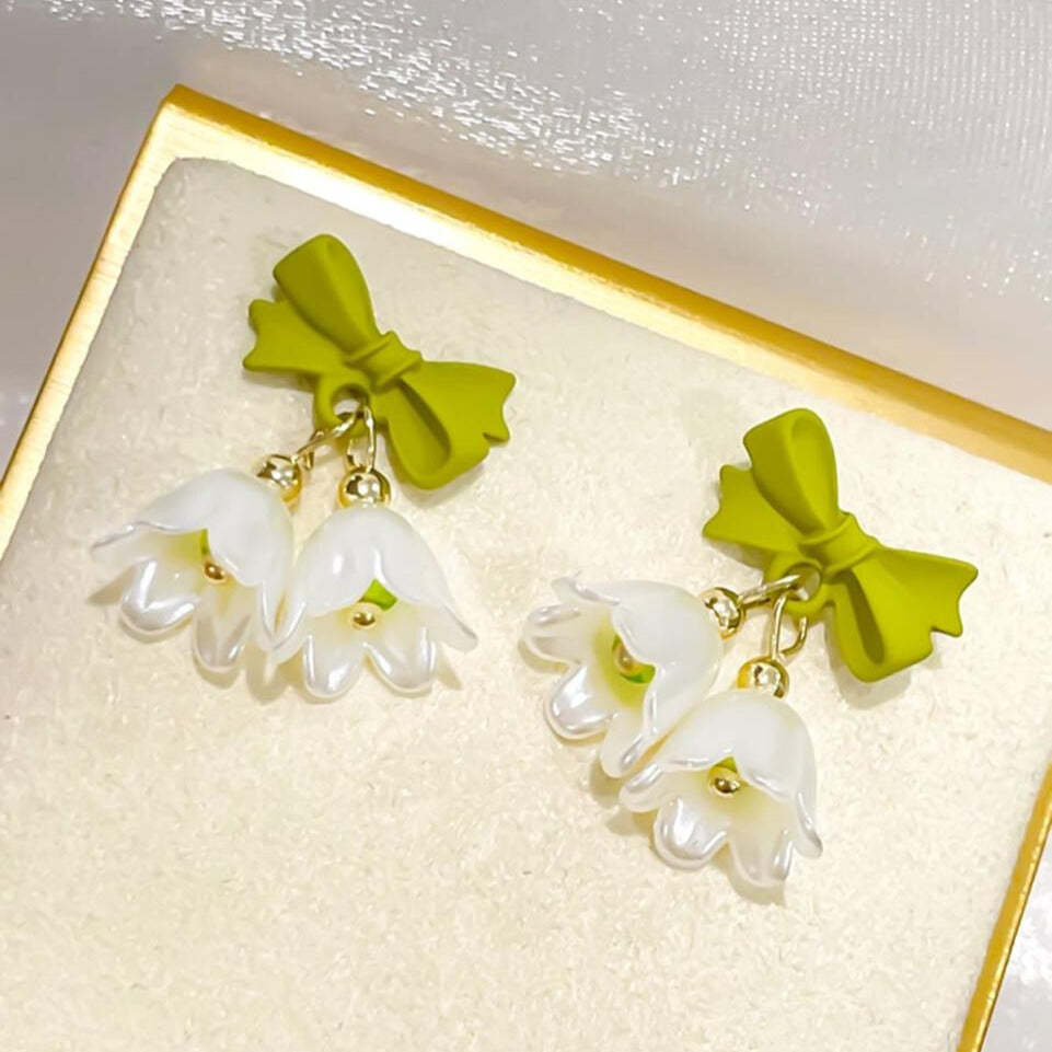 White Tulip & Green Bow Drop Earrings