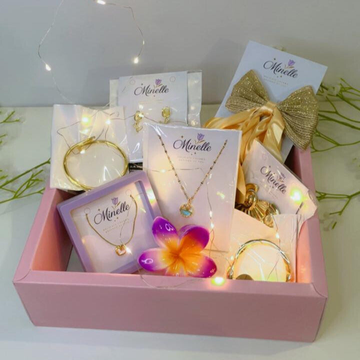The Divine Gift Hamper Box