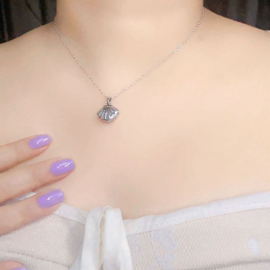 Silver Shell & Pearl Pendant Necklace