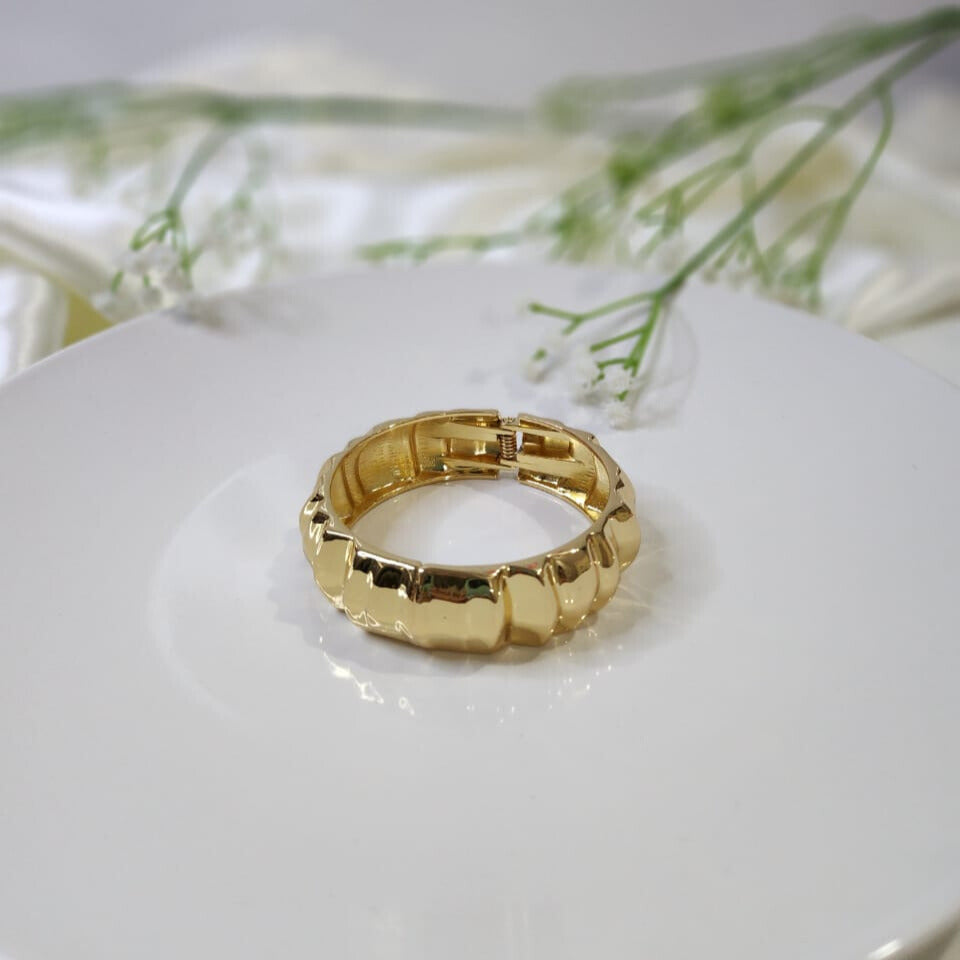 Dome Gold Bracelet