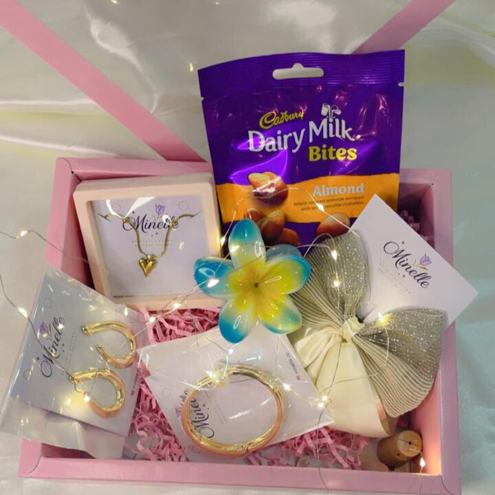 The Glamour Muse Gift Hamper Box