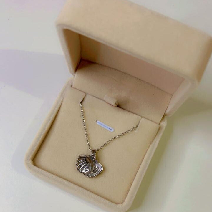 The Silver Shell & Pearl Pendant Necklace with Jewellery Box