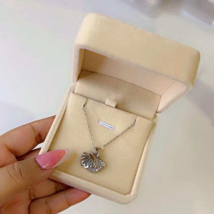 The Silver Shell & Pearl Pendant Necklace with Jewellery Box